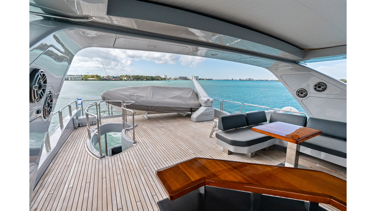 Azimut Yachts Motor Yacht Knot Woke For Sale
