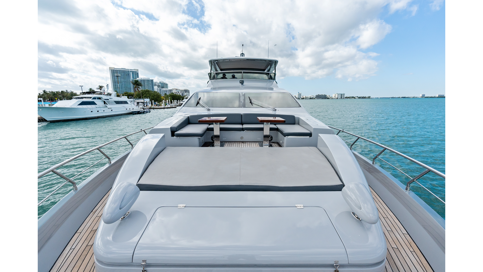 Azimut Yachts Motor Yacht Knot Woke For Sale