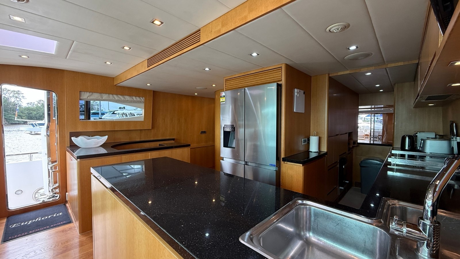 Horizon Yachts Motor Yacht EUPHORIA For Sale