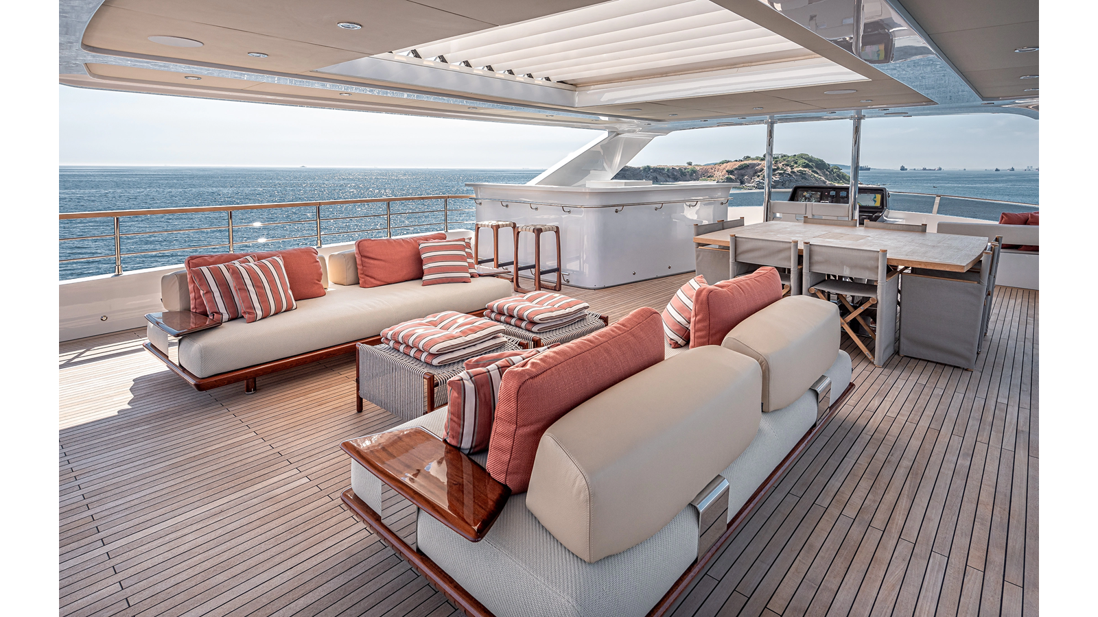 Numarine Motor Yacht ONE ZERO For Sale