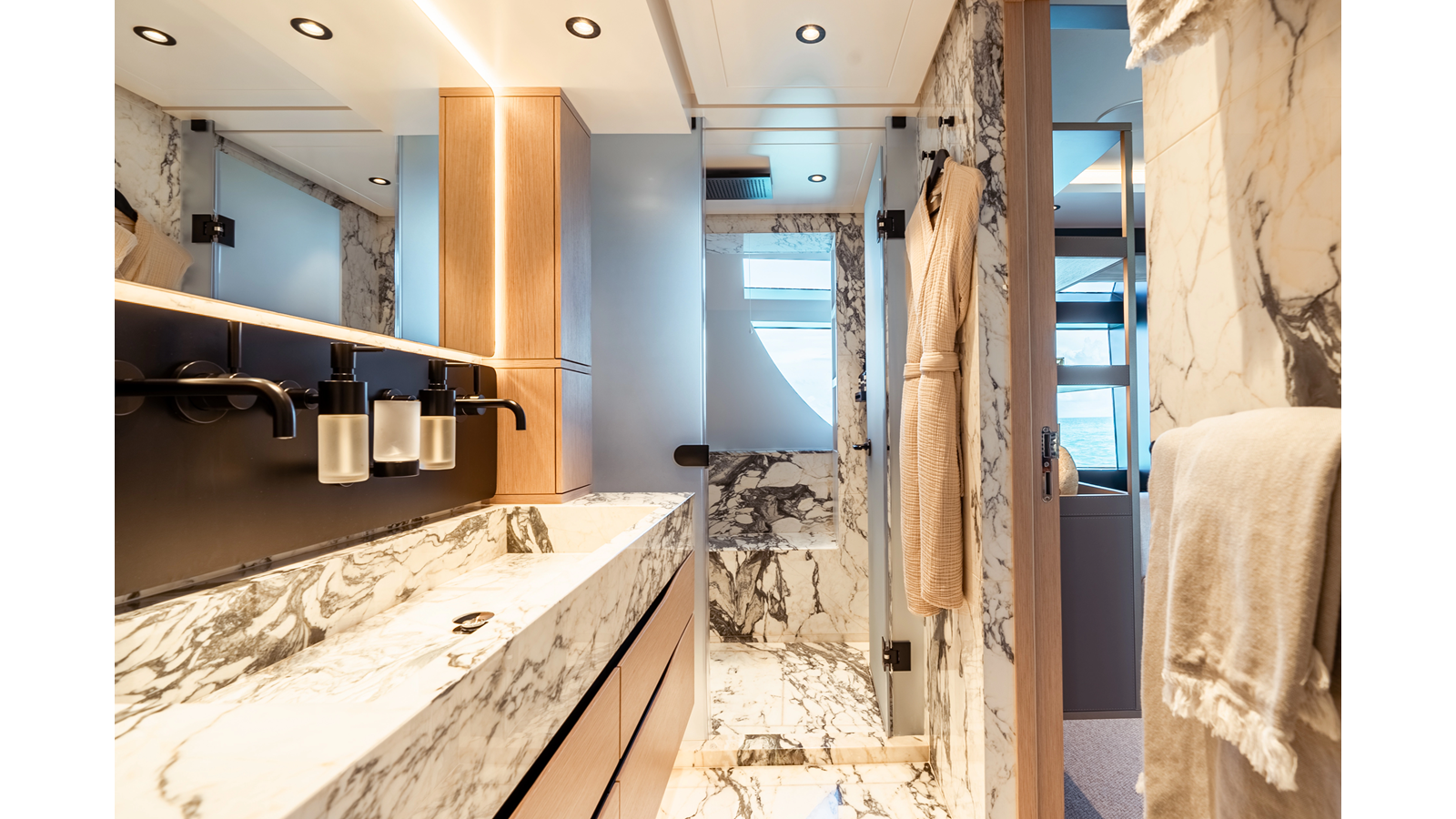 Alpha Yachts Motor Yacht VIVACE For Sale