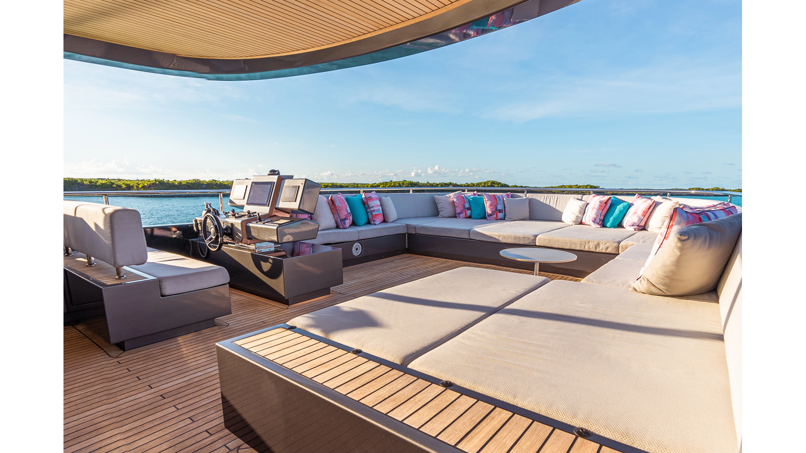 Alpha Yachts Motor Yacht VIVACE For Sale