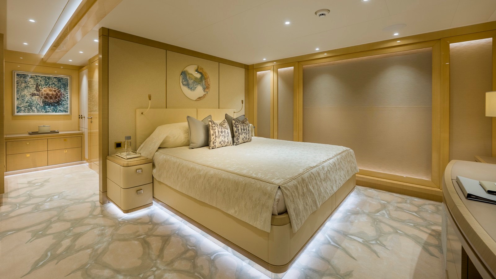 Amels Motor Yacht NENINKA For Sale