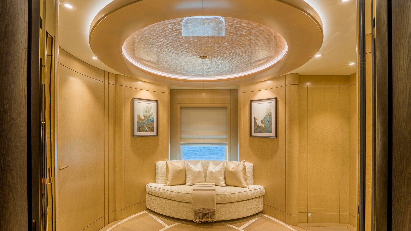 Amels Motor Yacht NENINKA For Sale