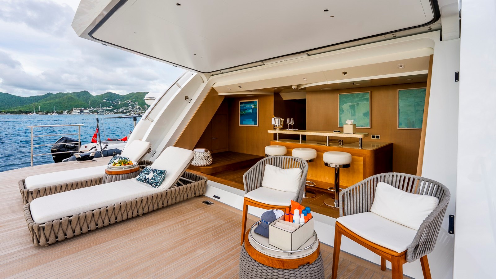 Amels Motor Yacht NENINKA For Sale