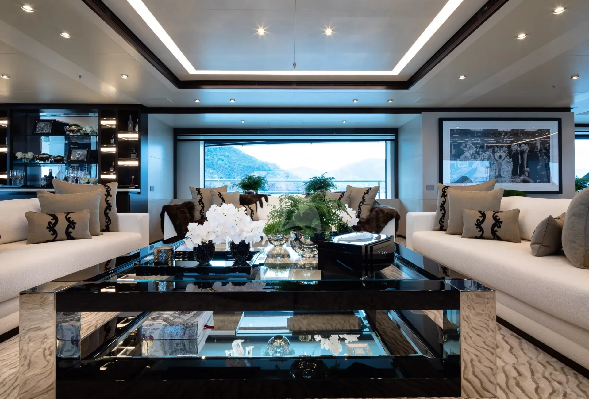 TRIUMPH Charter Yacht