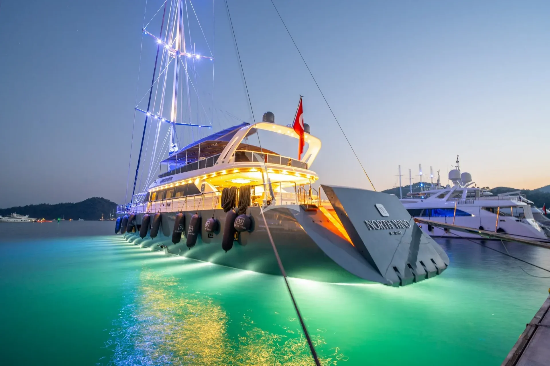 North Wind Charter Yacht