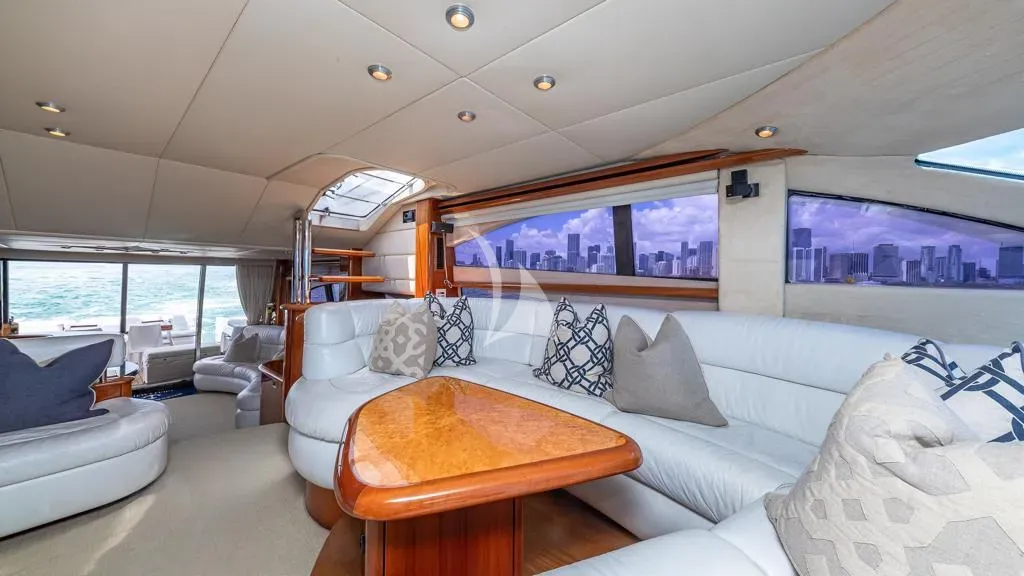 Giuli Charter Yacht