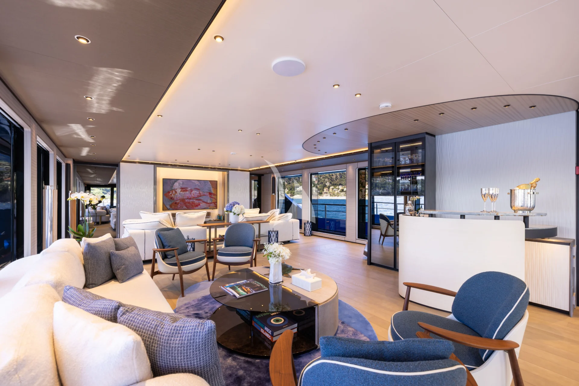 SUI GENERIS Charter Yacht