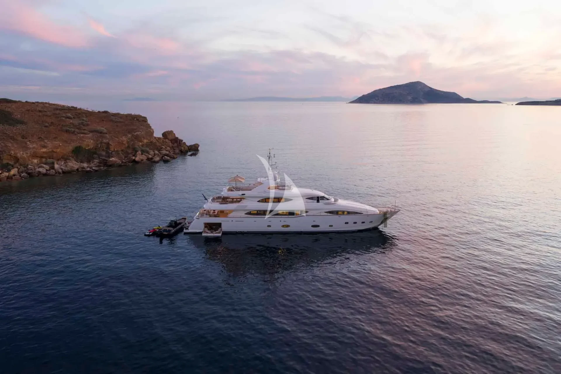 PARADISE Charter Yacht