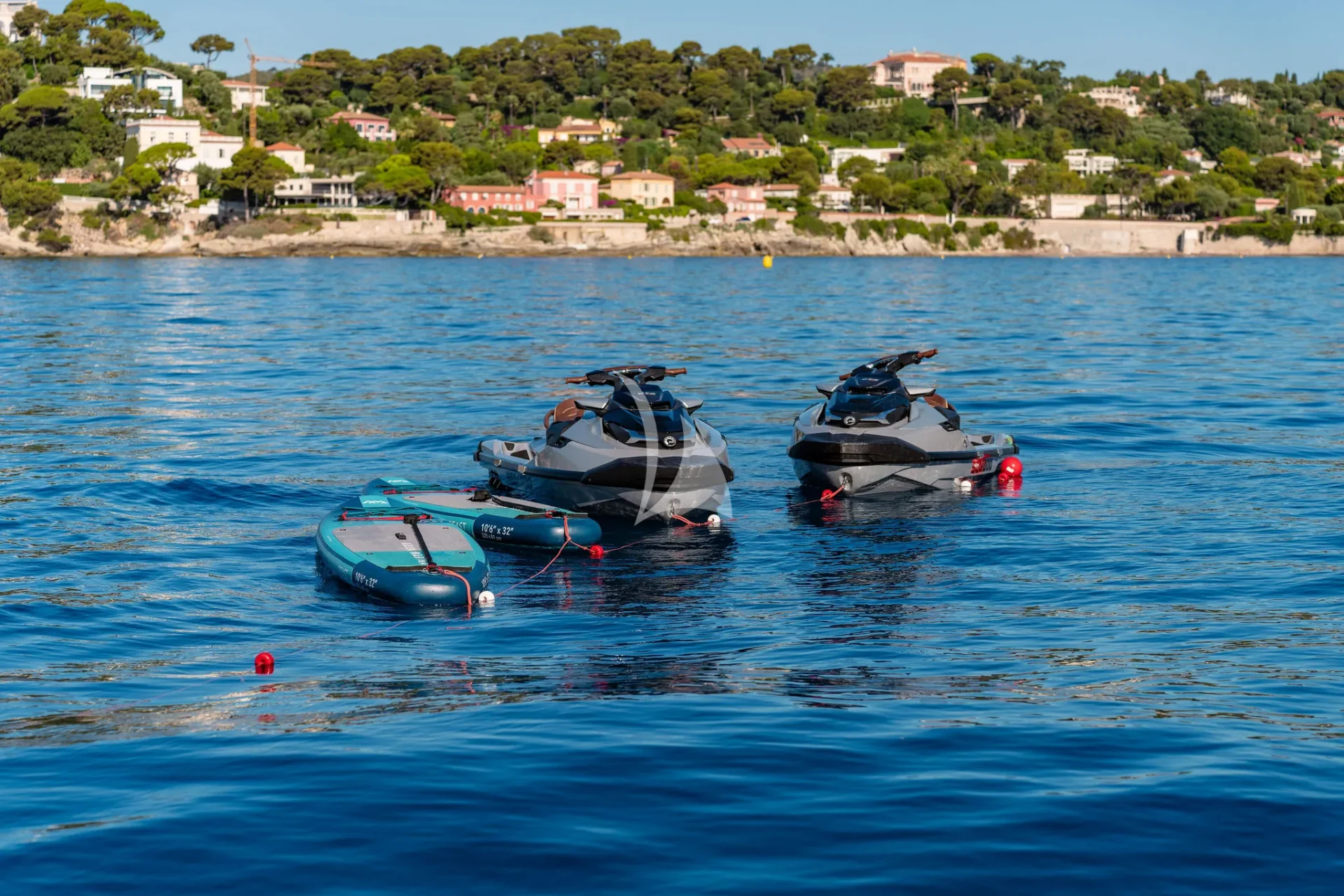 DB9 Charter Yacht