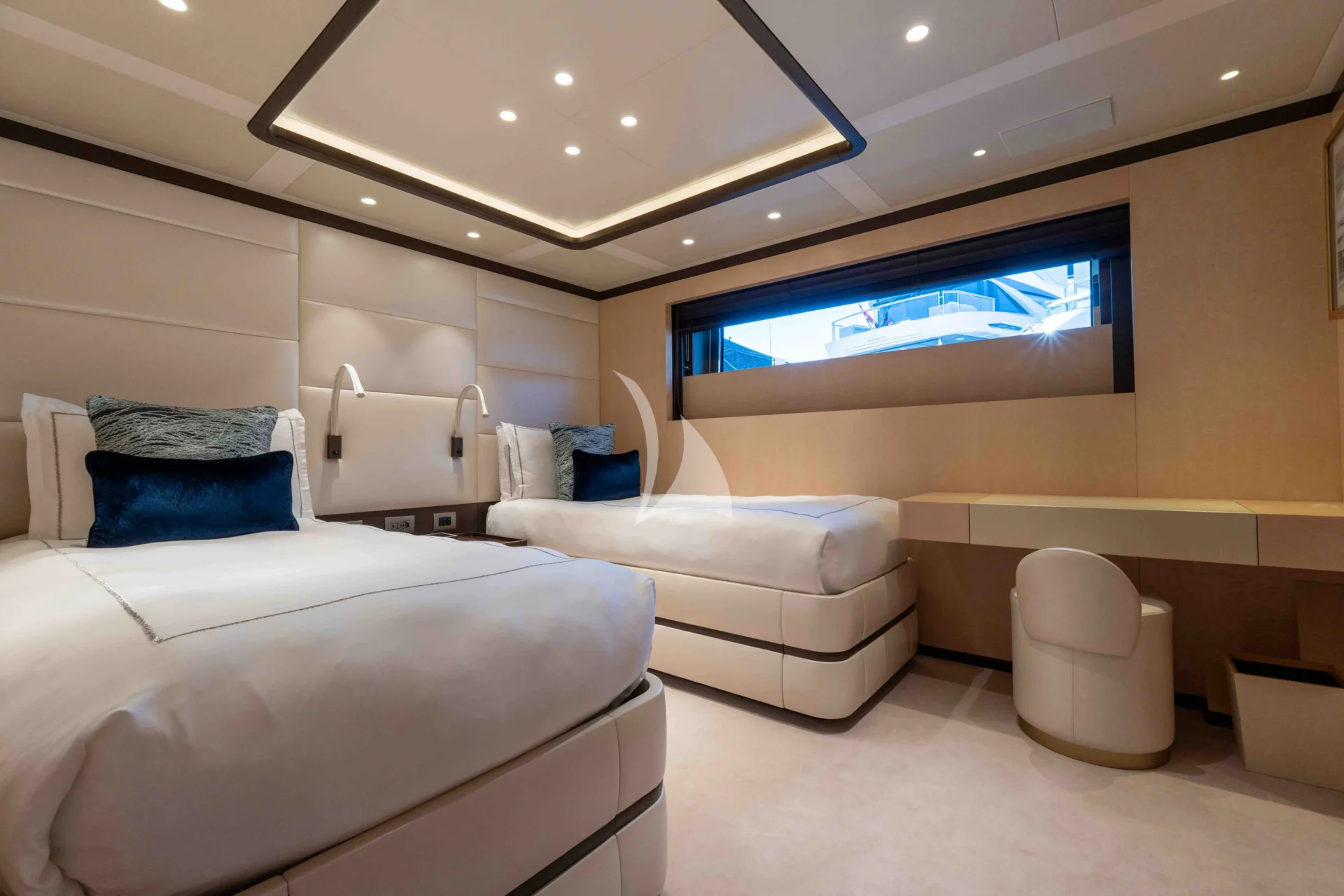 MINE GAMES Charter Yacht