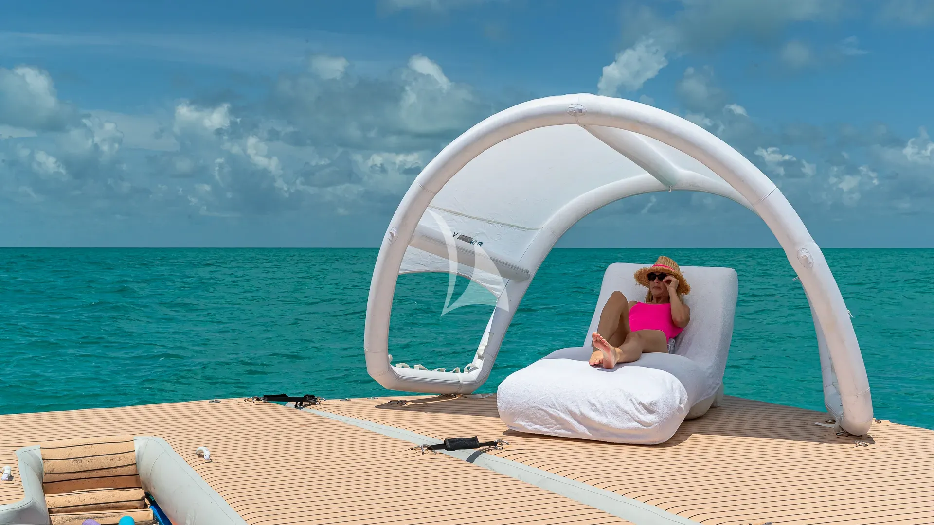 REVERIE Charter Yacht