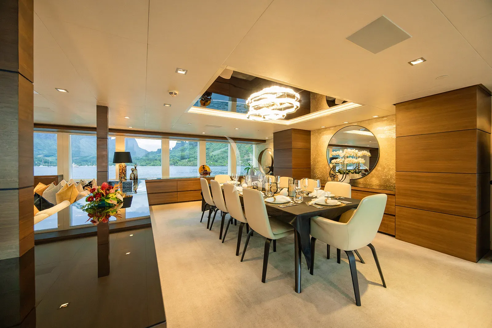 BIG SKY Charter Yacht