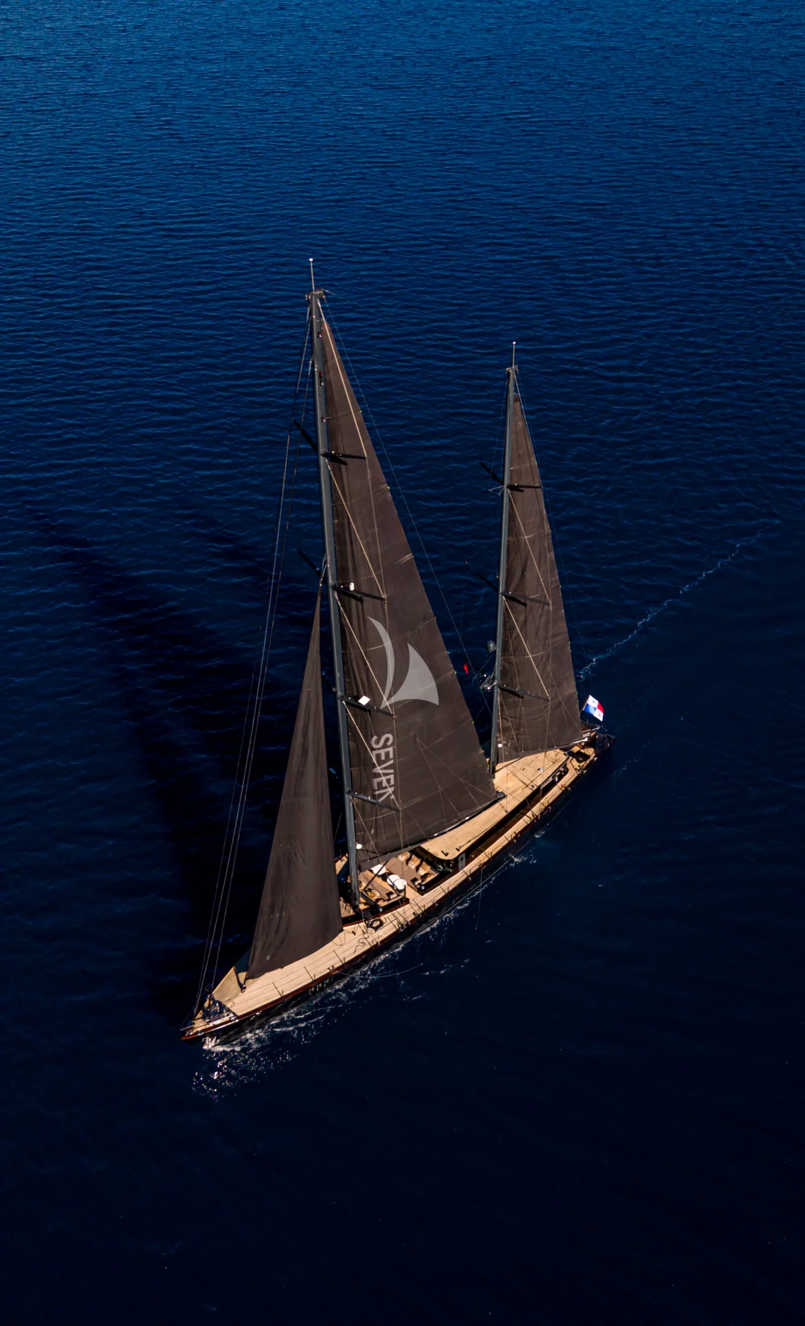 SEVEN Charter Yacht