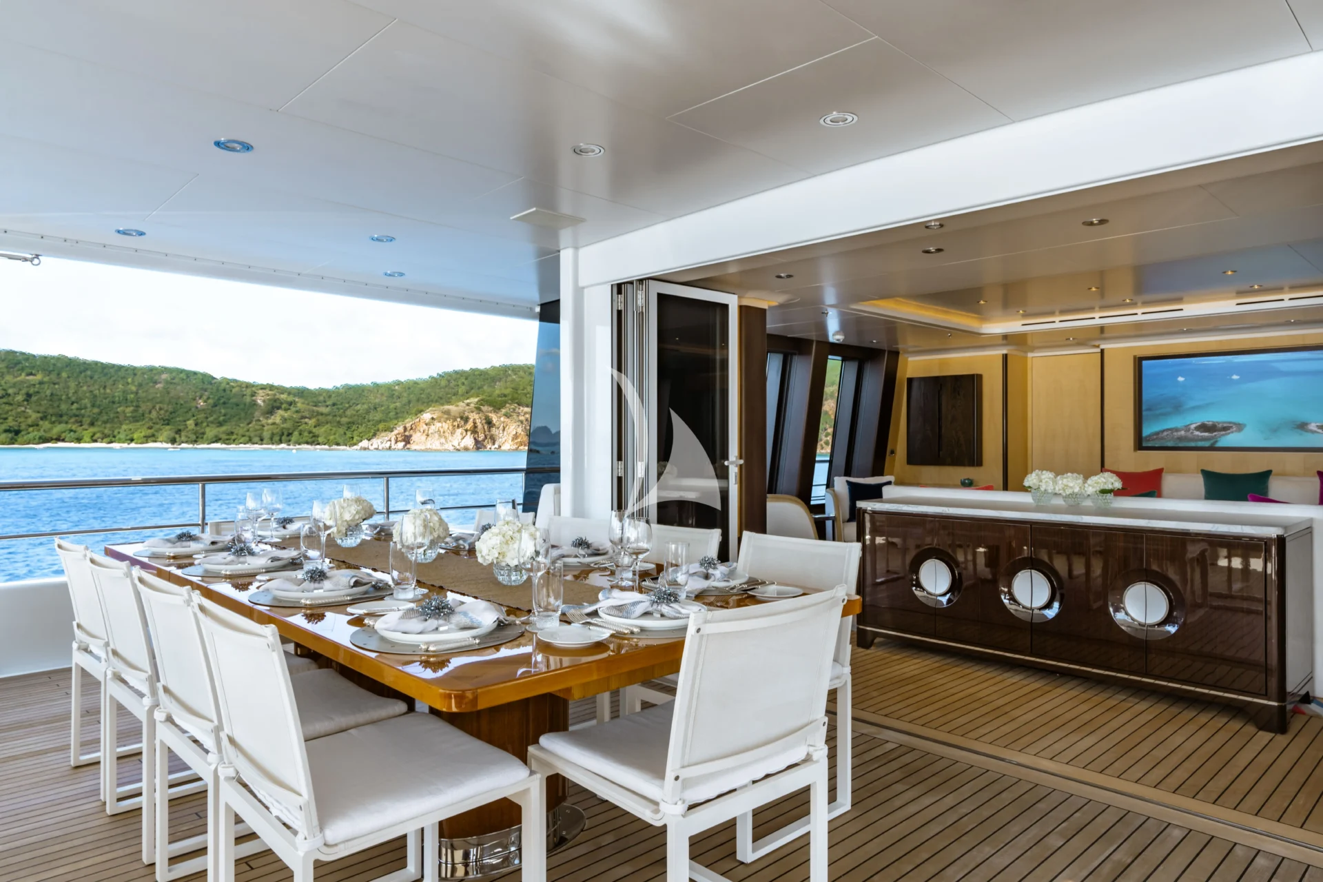 BELLA Charter Yacht