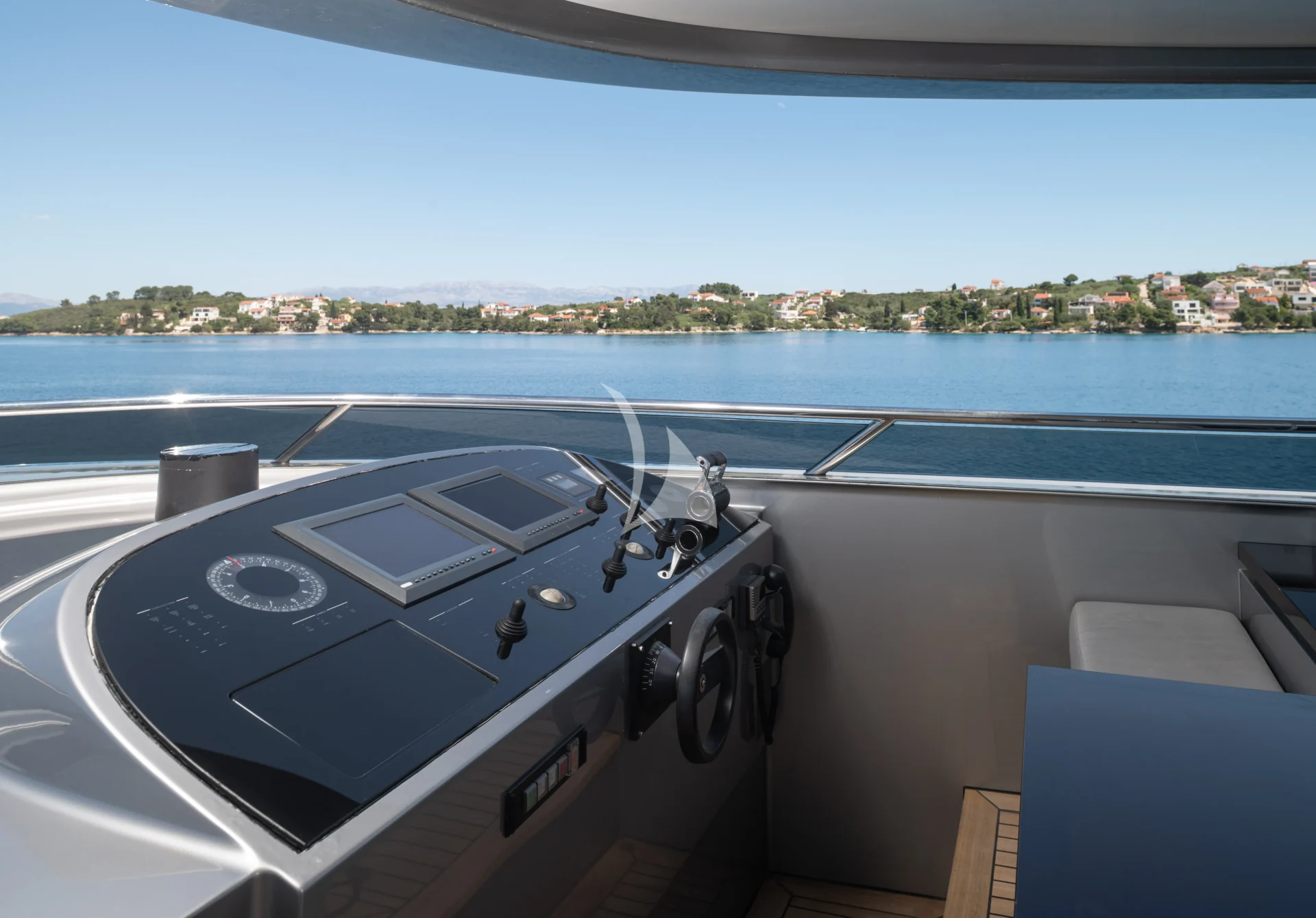 SMOOTH OPERATOR Charter Yacht