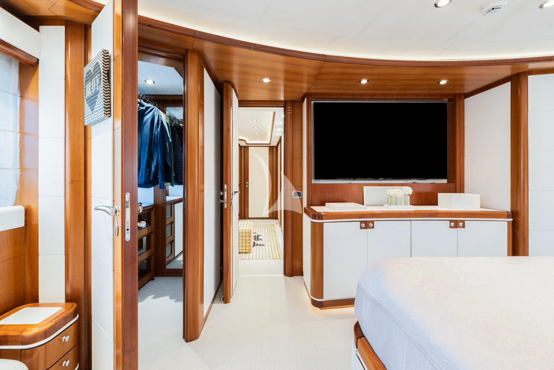 Bunker Charter Yacht
