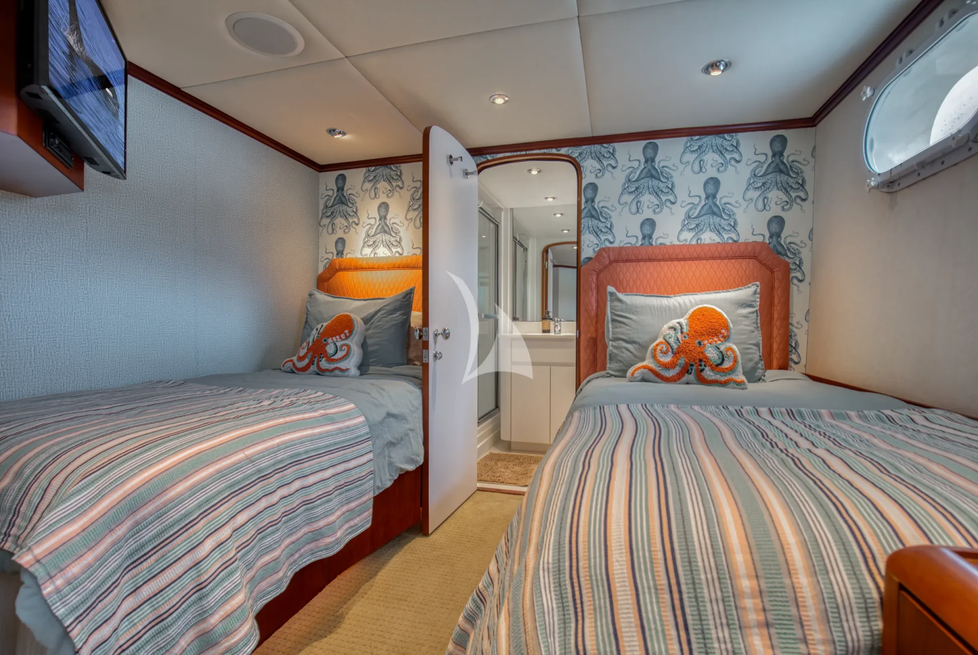 MY LADY ALASKA Charter Yacht