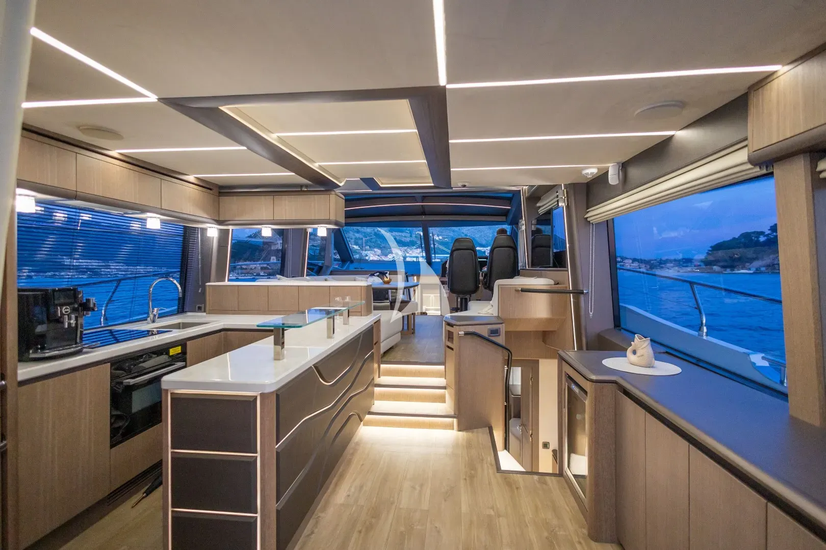 PARADISE Charter Yacht