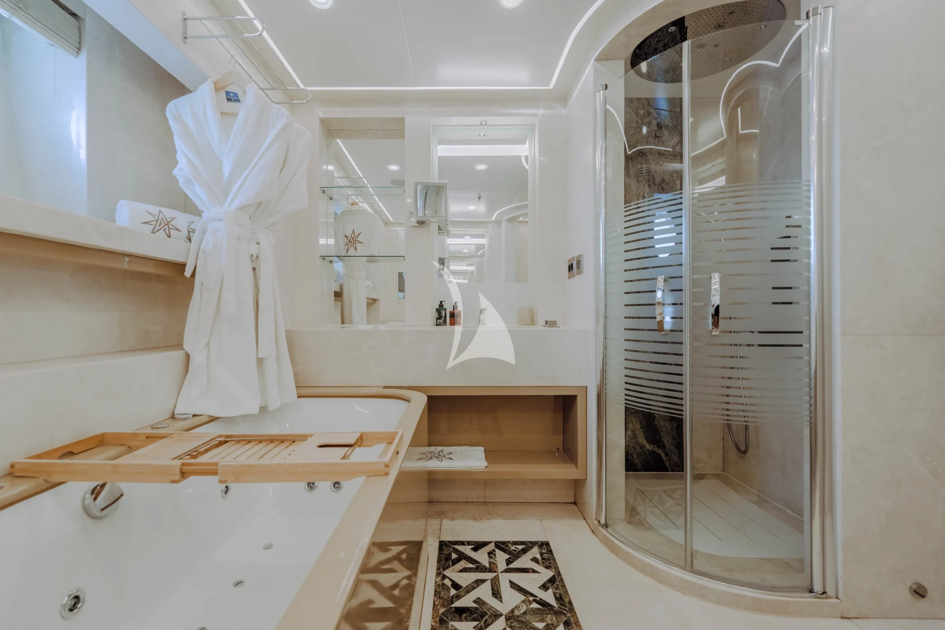 ARESTEAS Charter Yacht