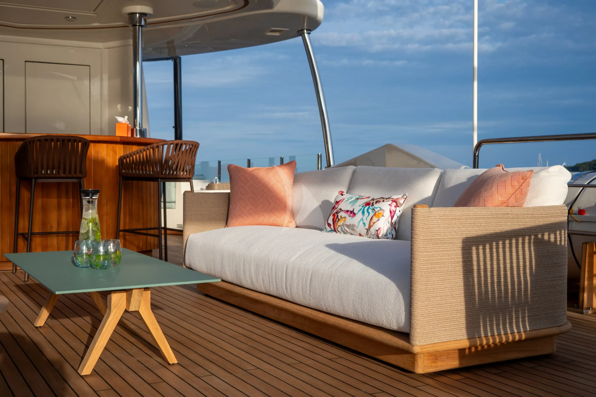HANA Charter Yacht