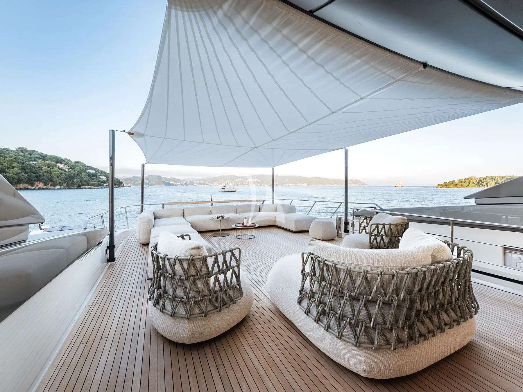 ARESYA Charter Yacht
