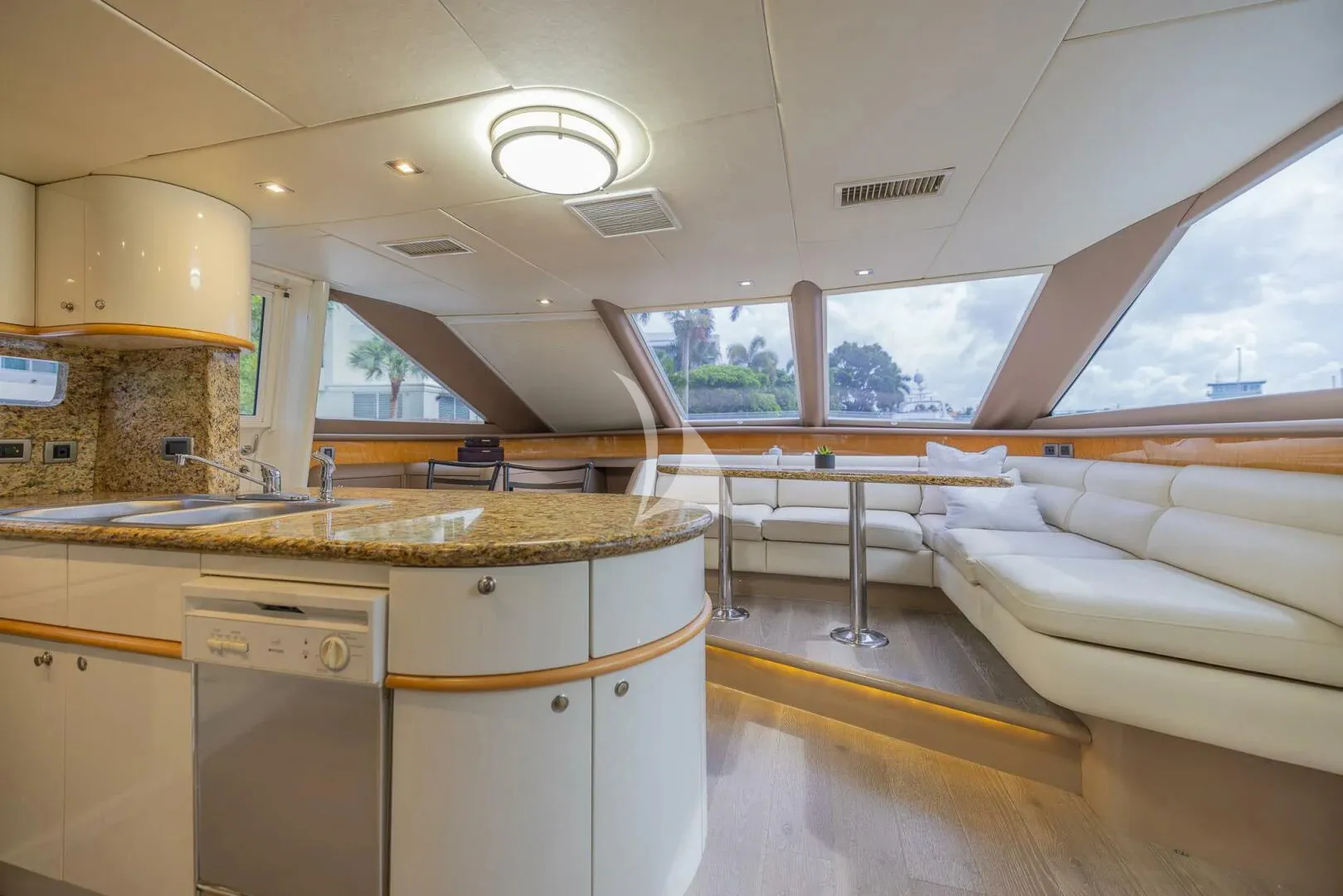 Afforded Leisure Charter Yacht
