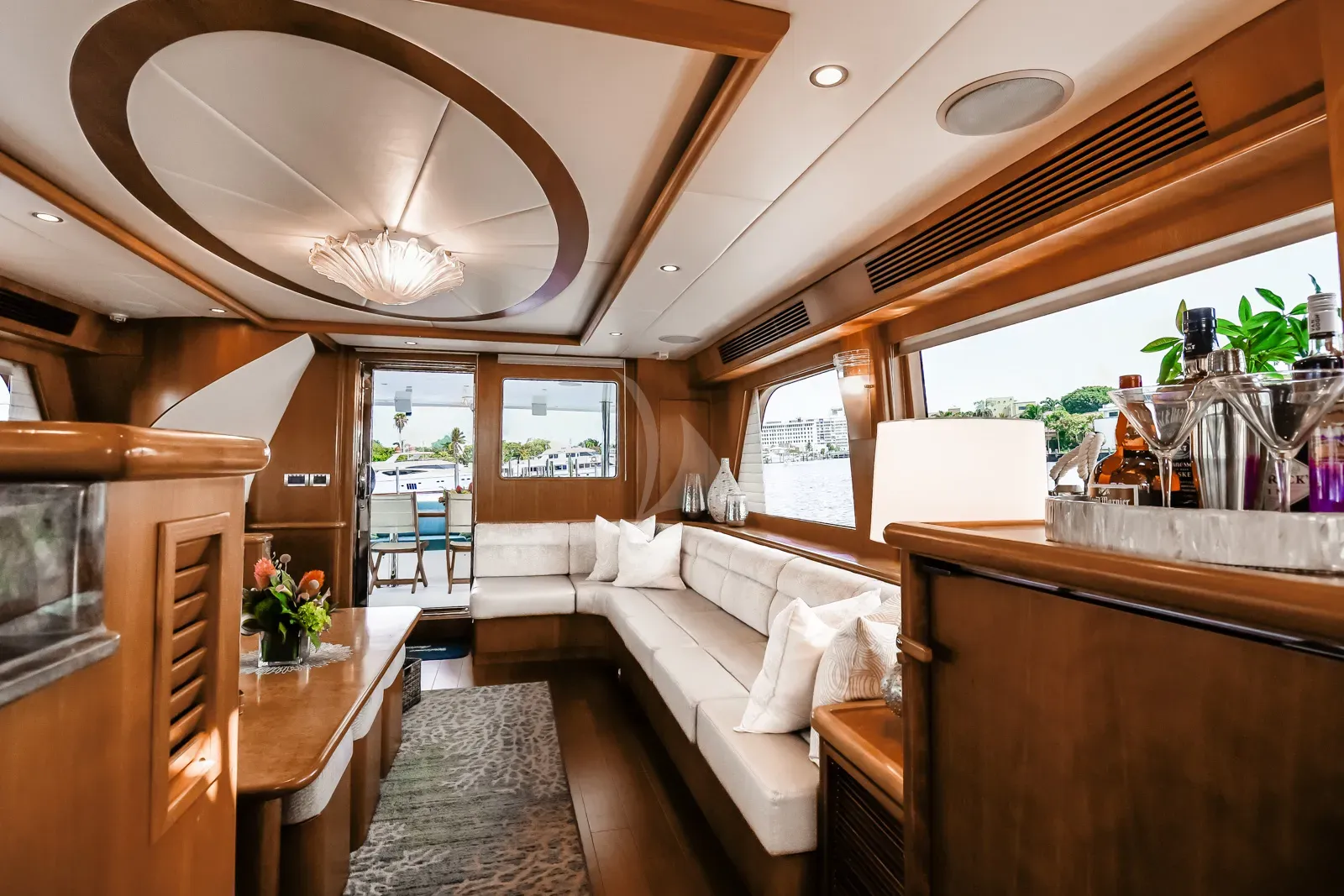 Andiamo Charter Yacht