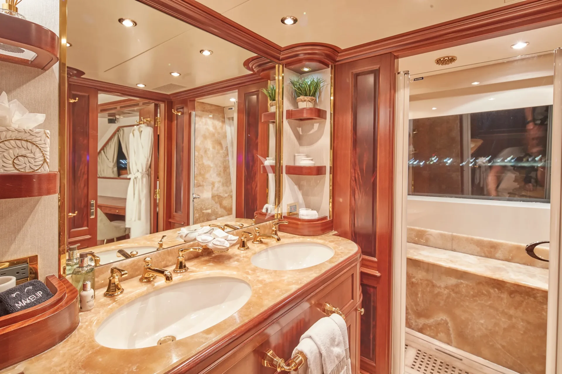 MAMMA MIA Charter Yacht