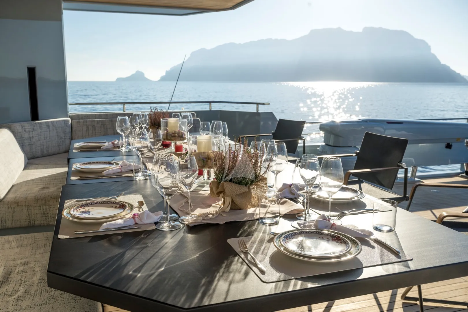 CALADAN Charter Yacht