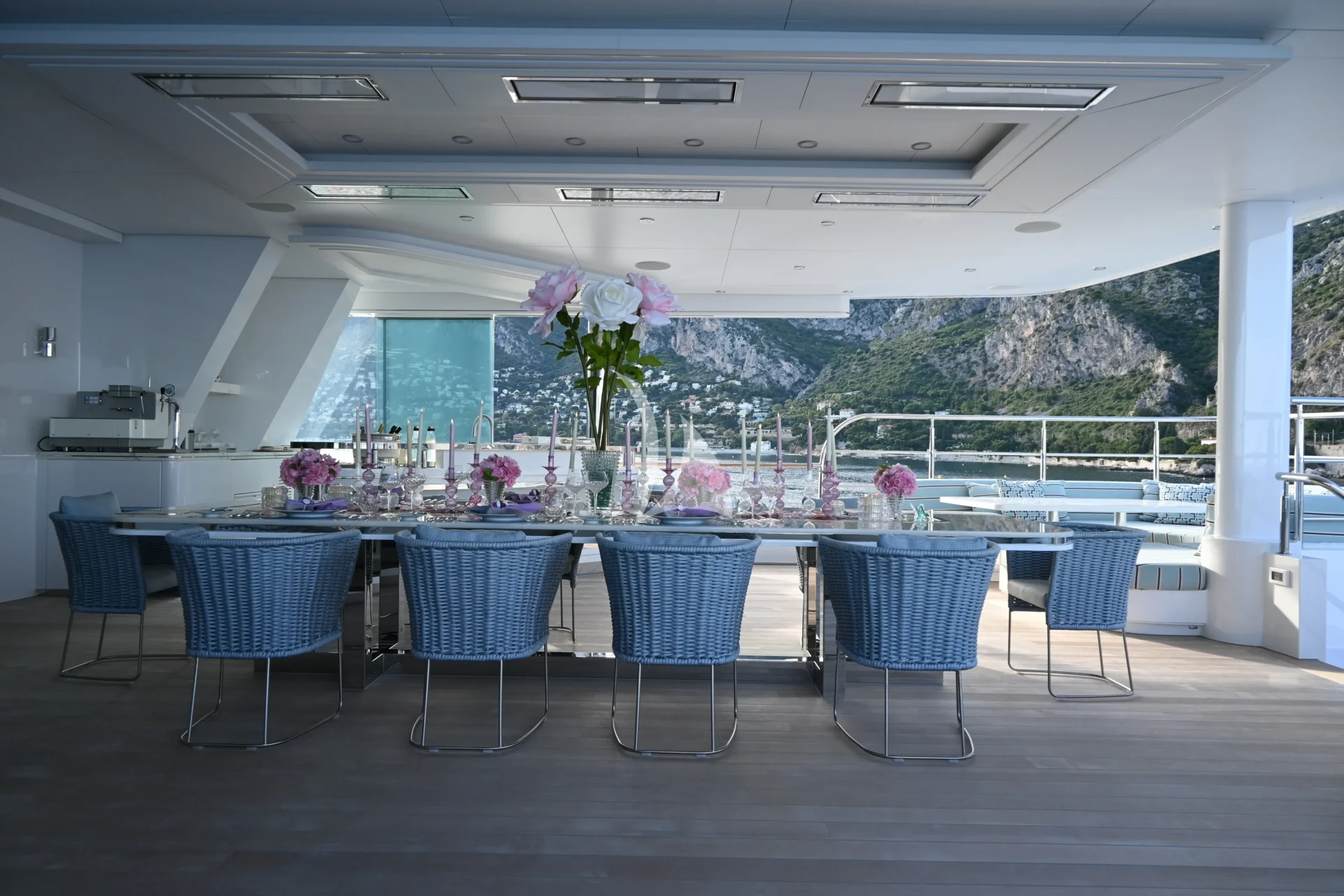 CORAL OCEAN Charter Yacht