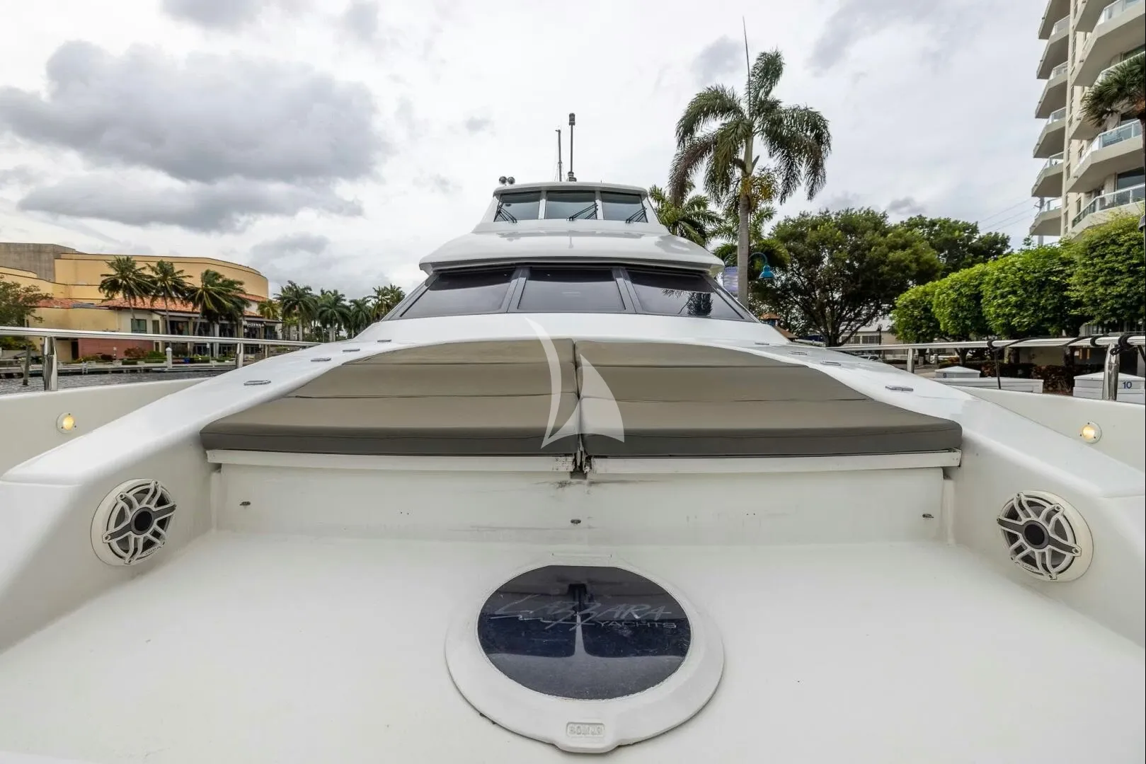 Afforded Leisure Charter Yacht