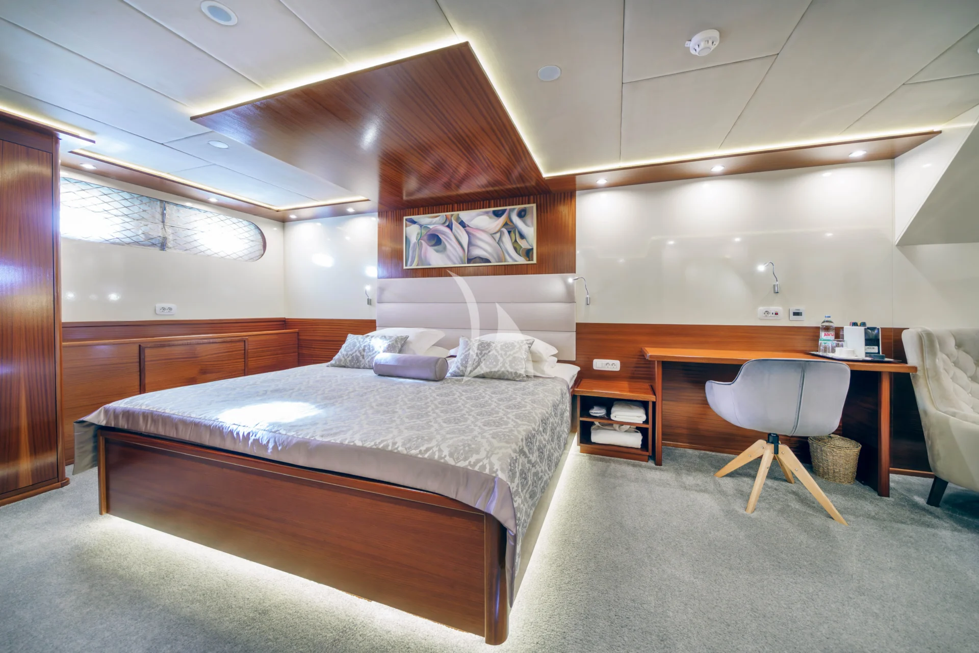 SON DE MAR Charter Yacht