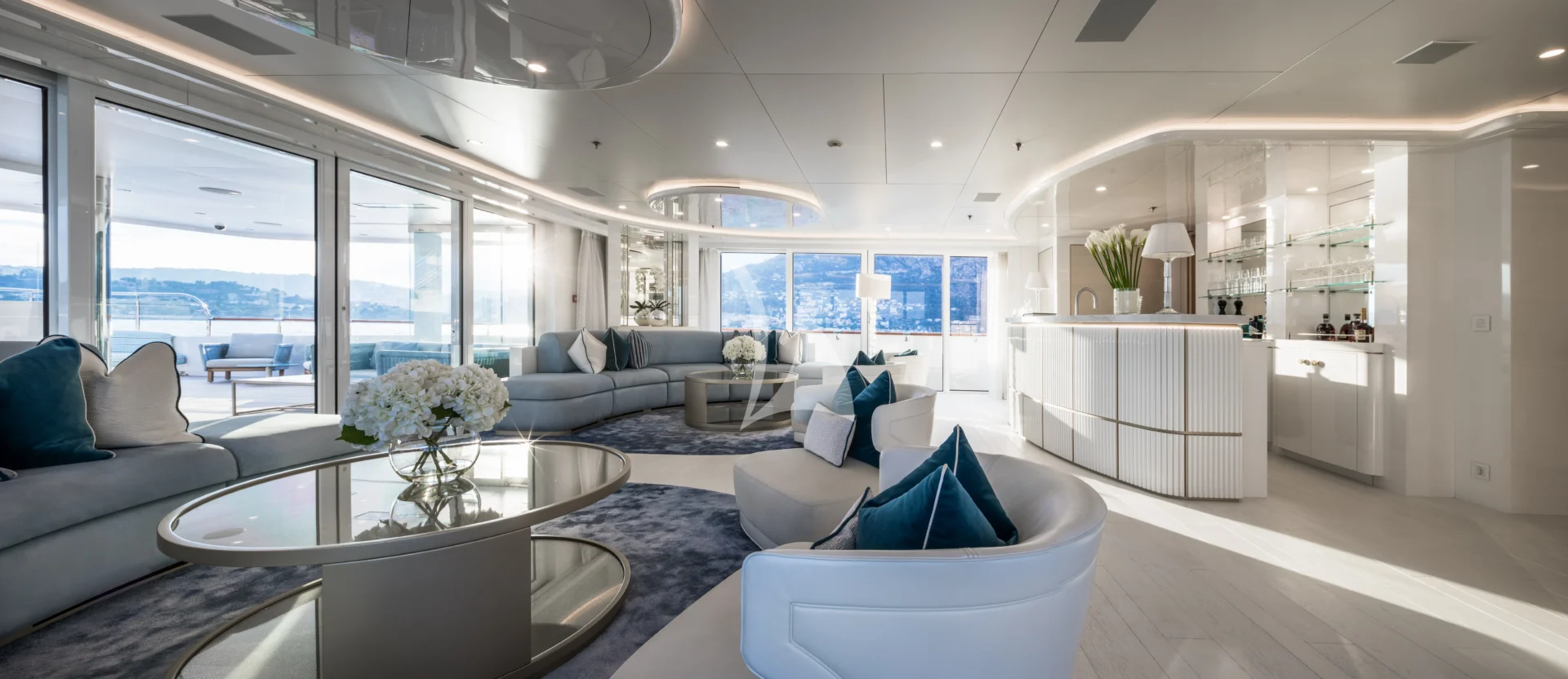 CORAL OCEAN Charter Yacht