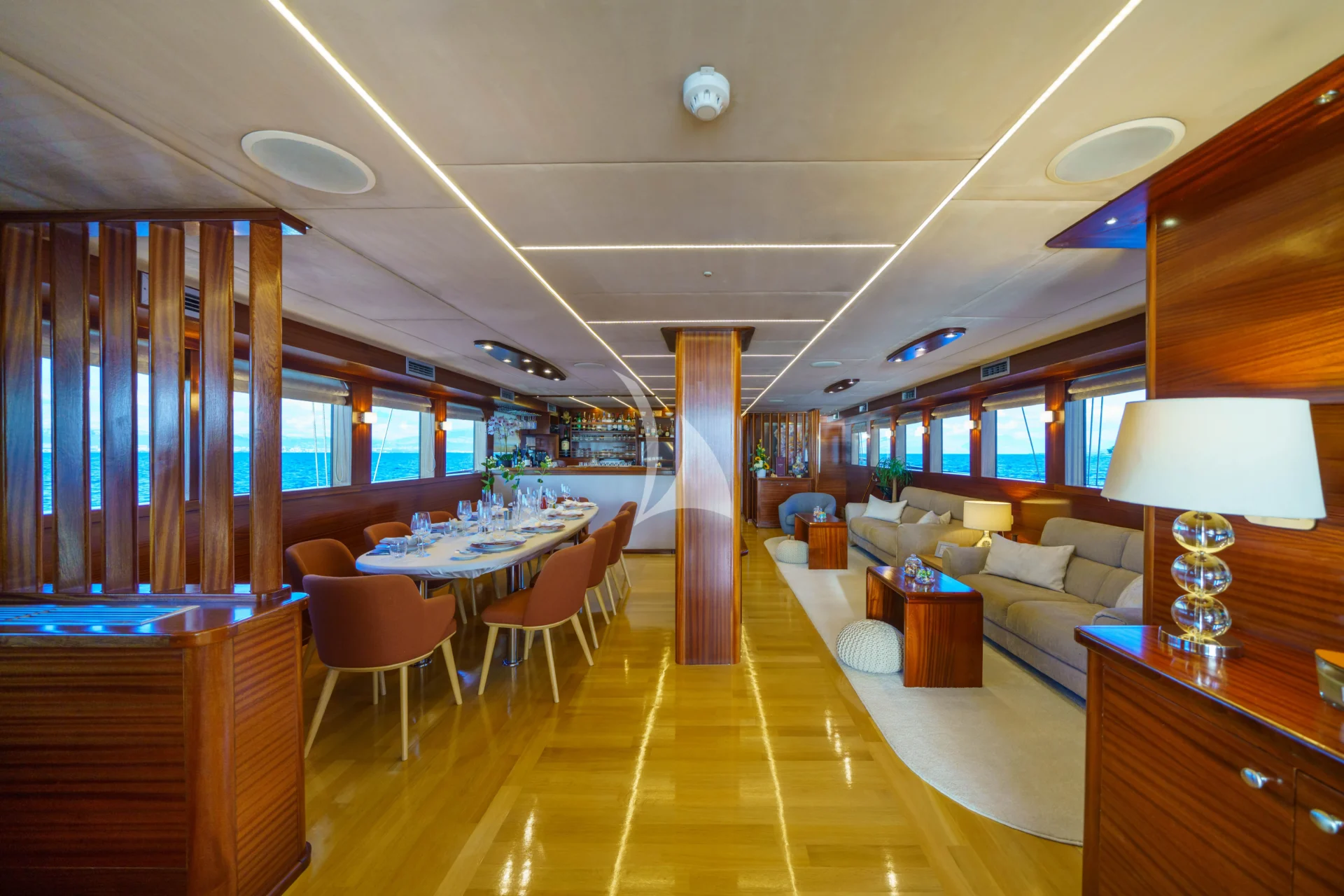 SON DE MAR Charter Yacht