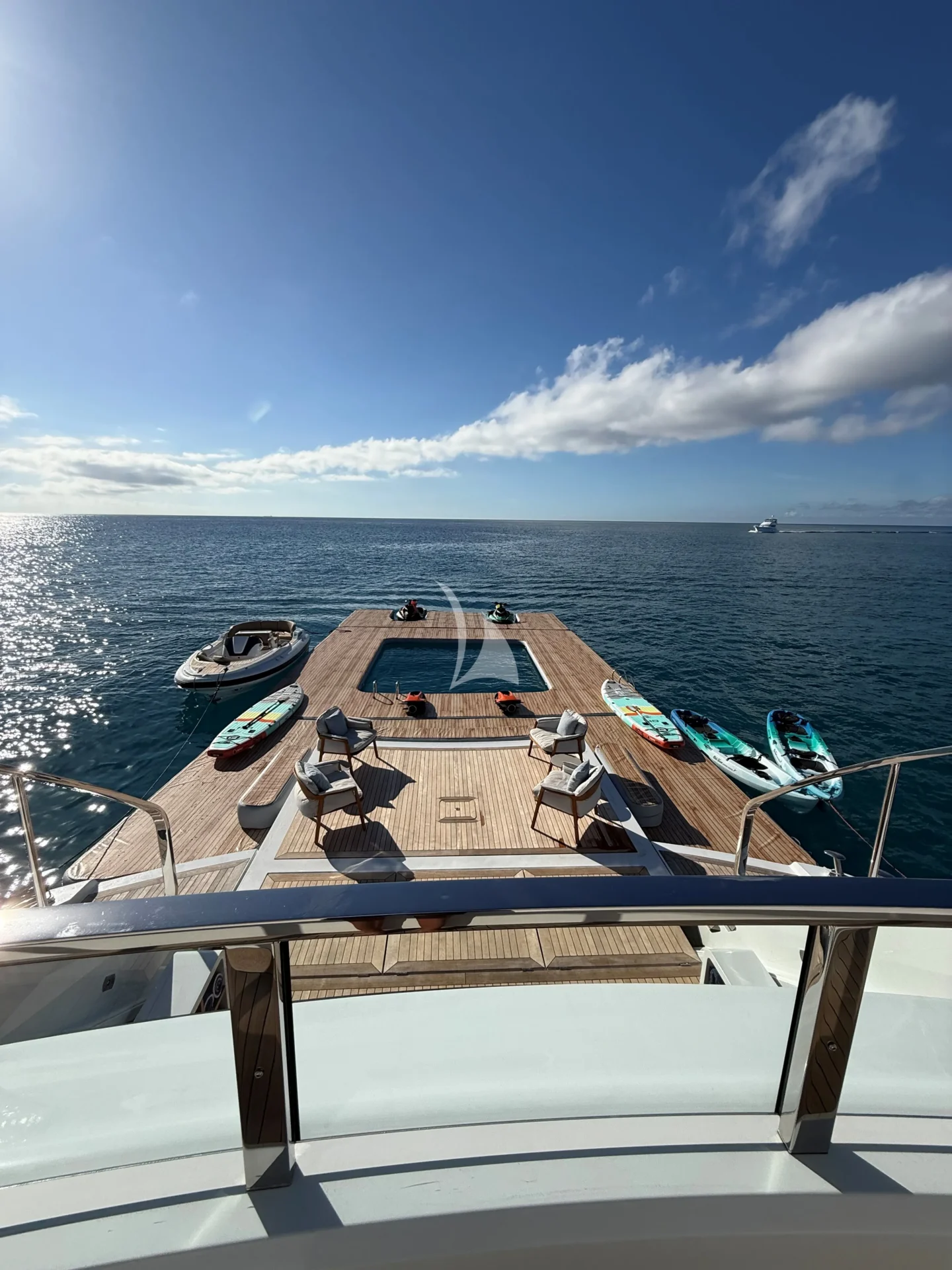 VELOCITY Charter Yacht