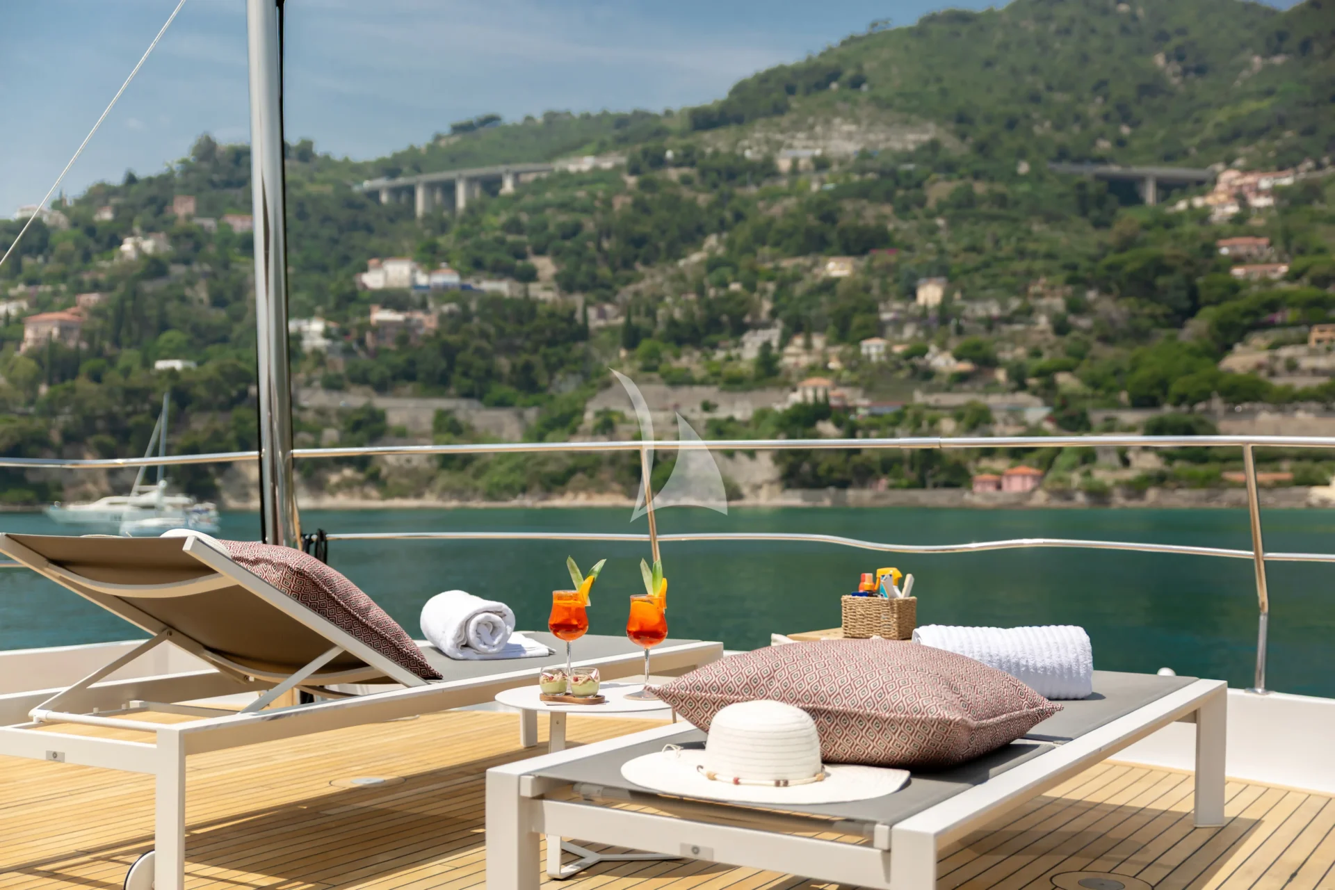 GITANES Charter Yacht