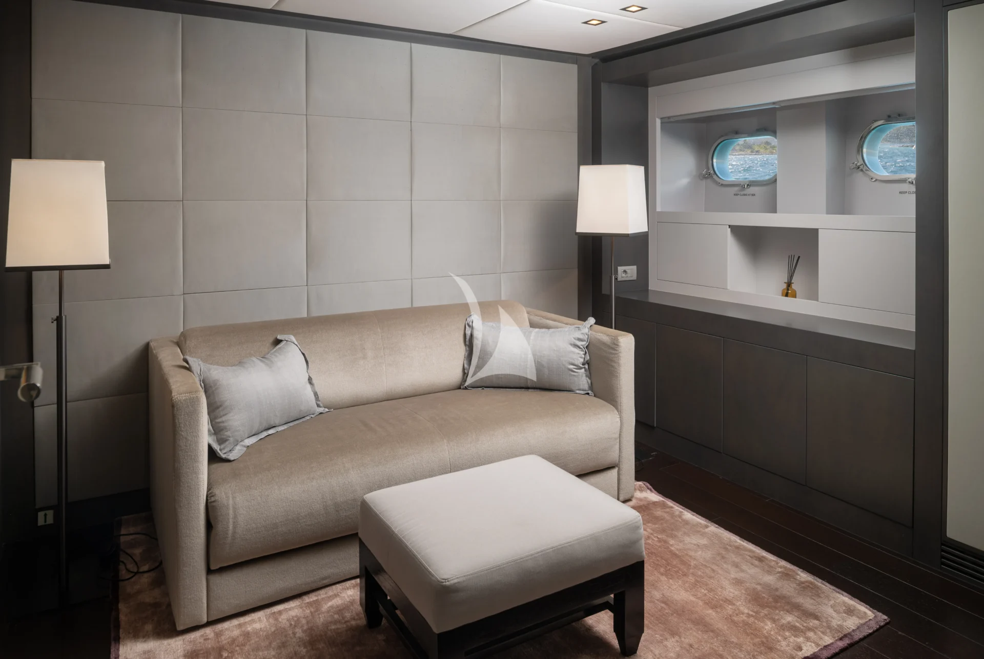 SMOOTH OPERATOR Charter Yacht