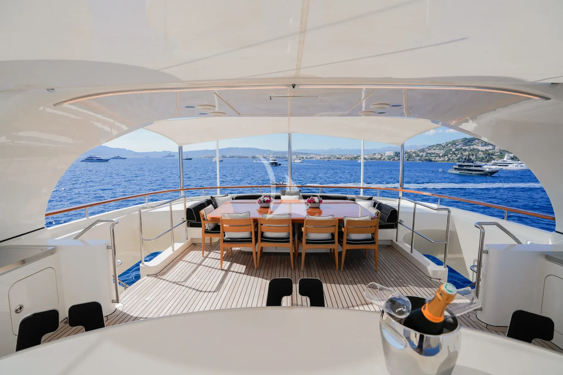 GHOST III Charter Yacht
