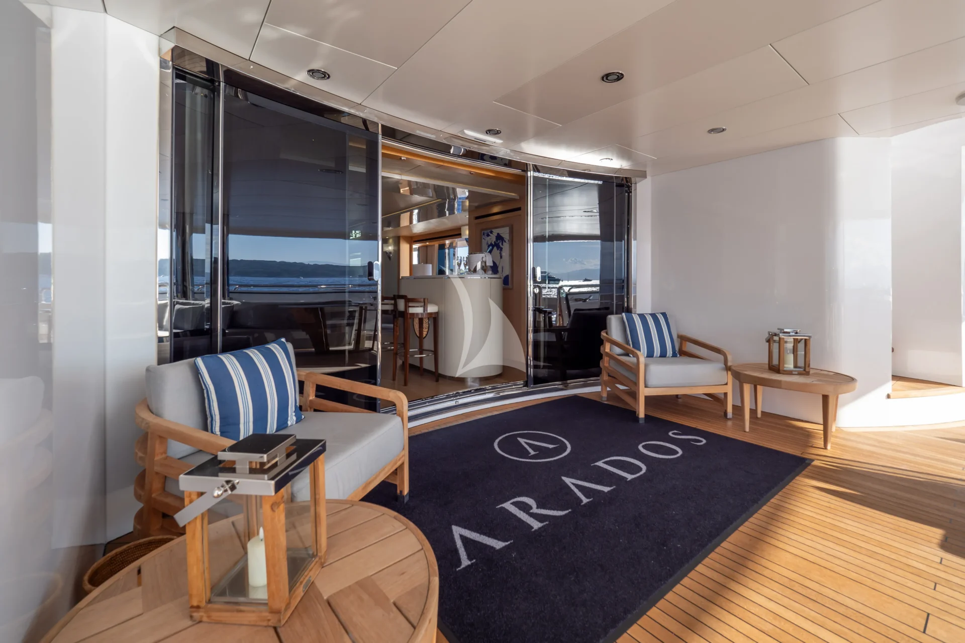 ARADOS Charter Yacht