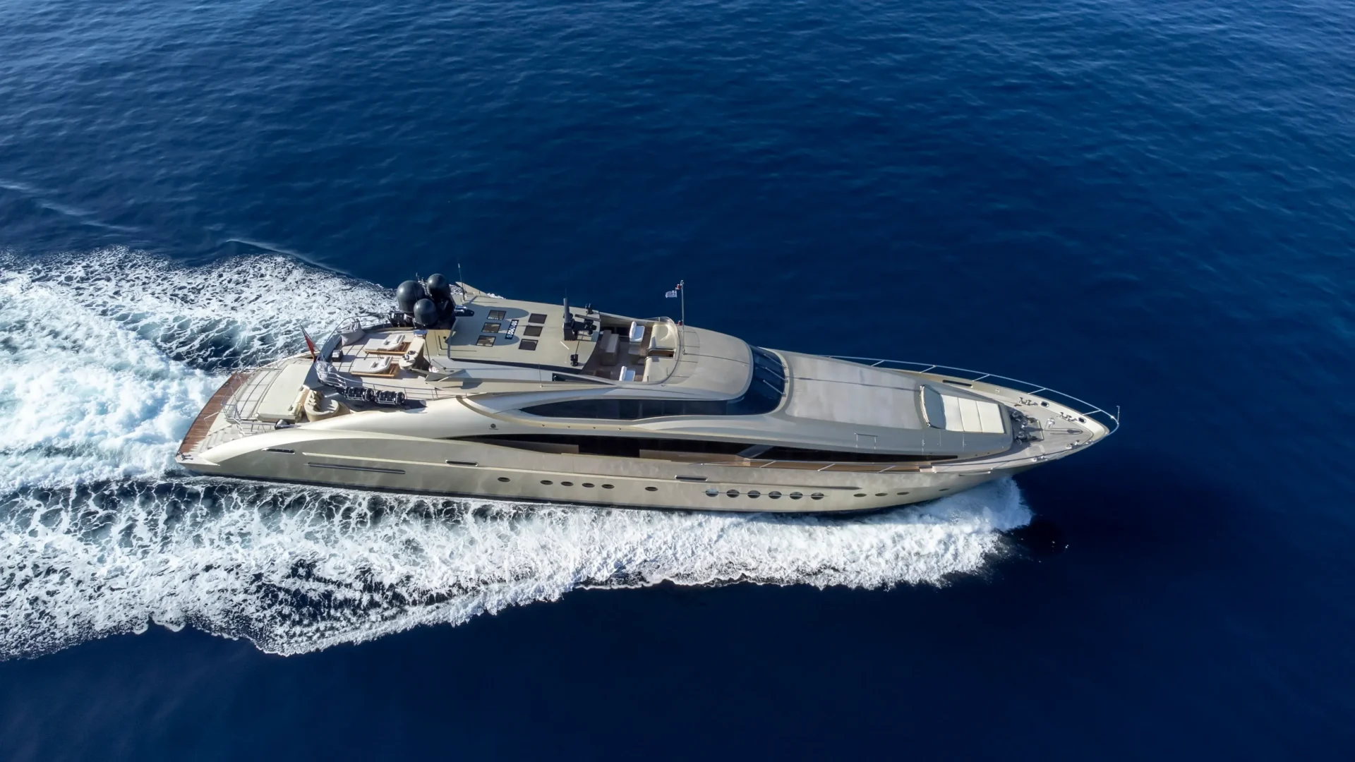 HOKULANI Charter Yacht