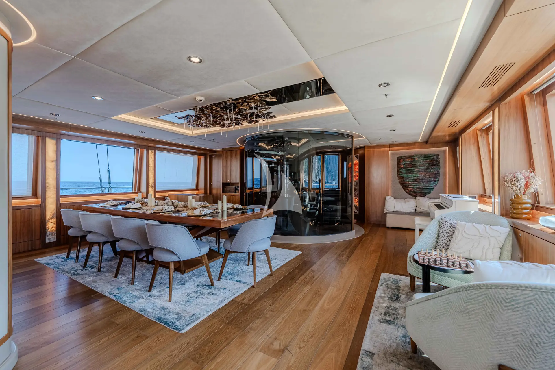 ARESTEAS Charter Yacht
