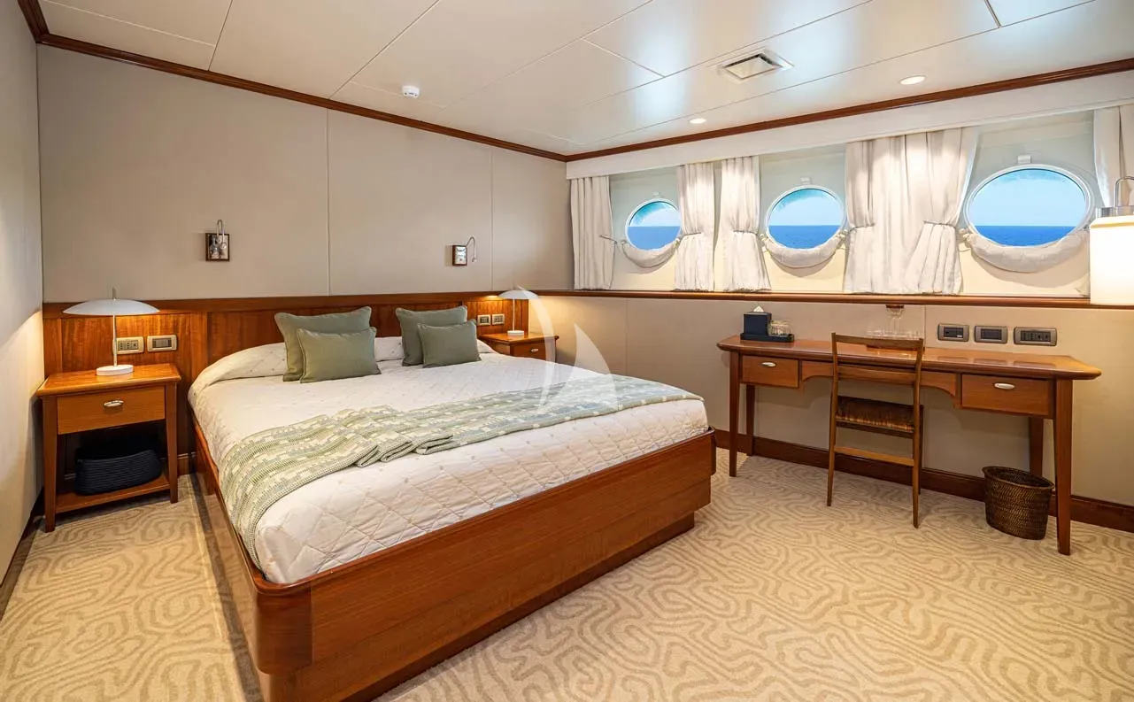 ASTERIA Charter Yacht