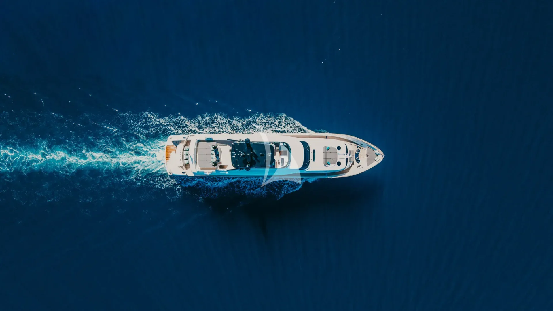 Cynthia Charter Yacht