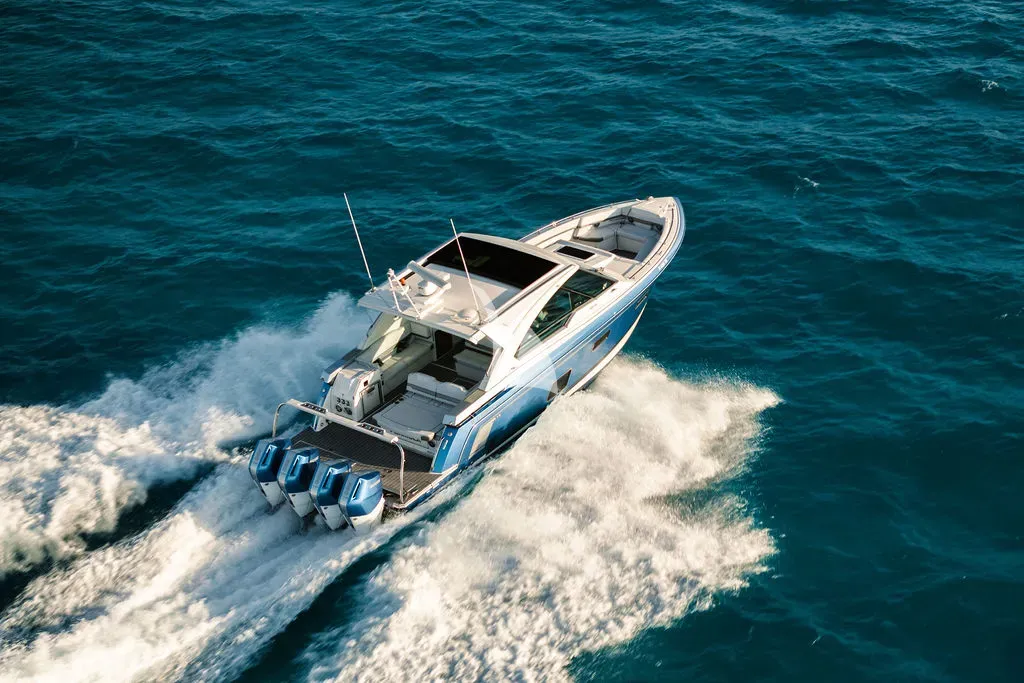 OCEAN CLUB Charter Yacht