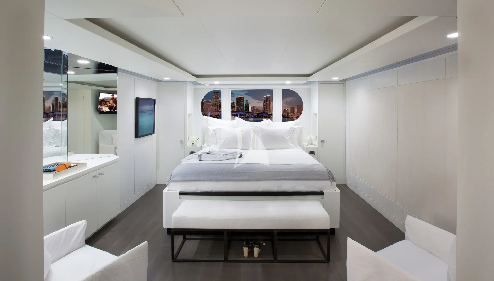 BG Charter Yacht