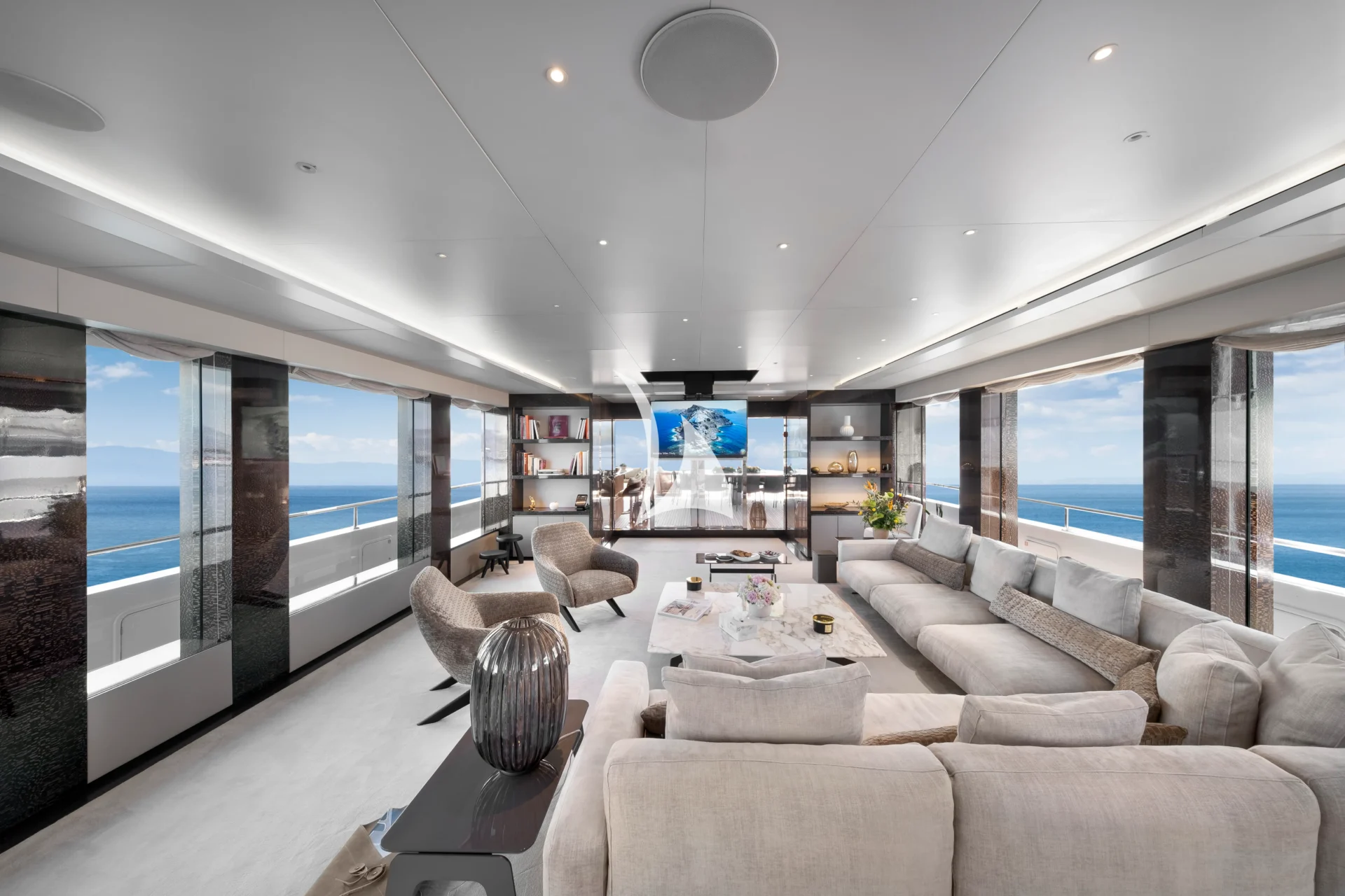 MY EDEN Charter Yacht