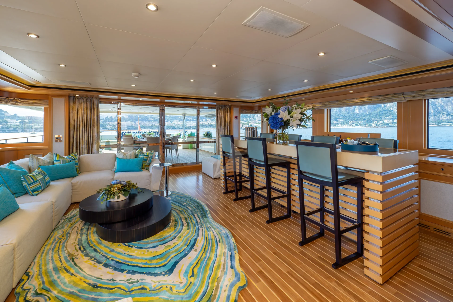 HANA Charter Yacht