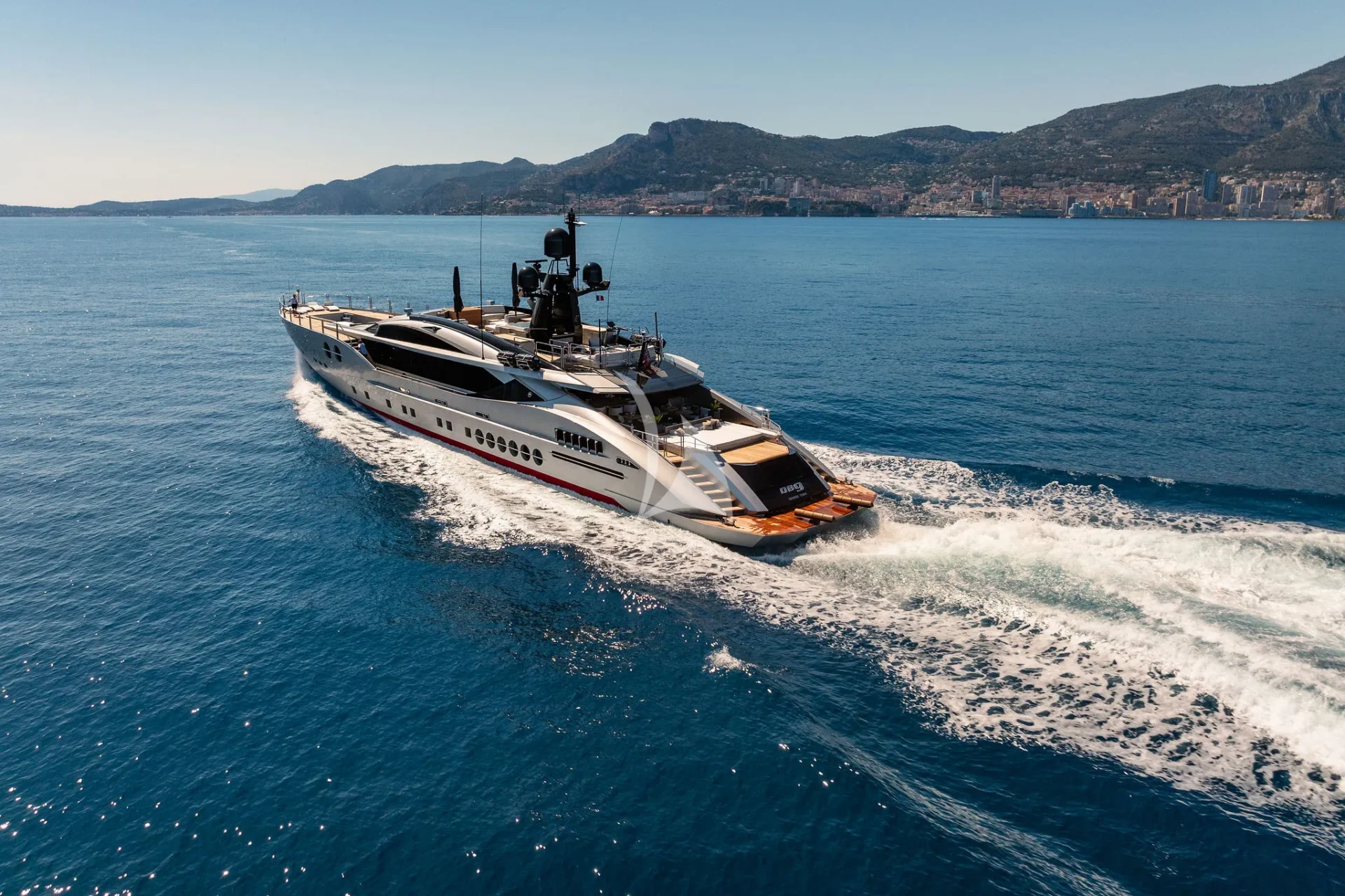 DB9 Charter Yacht